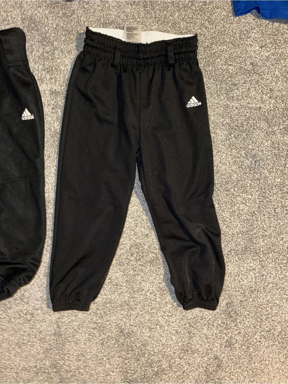 Under Armour pairs total